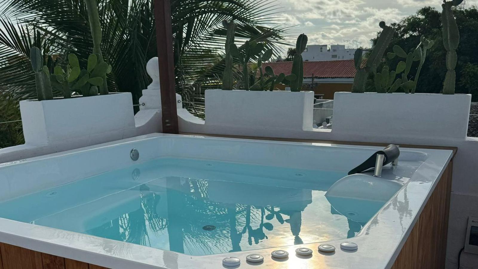 Hotel Casa De Palmas 3*