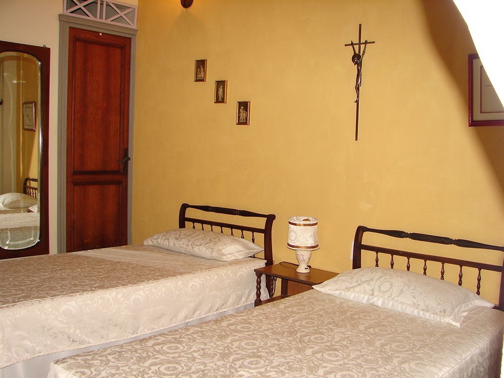 Hotel Casa De Palmas 3*